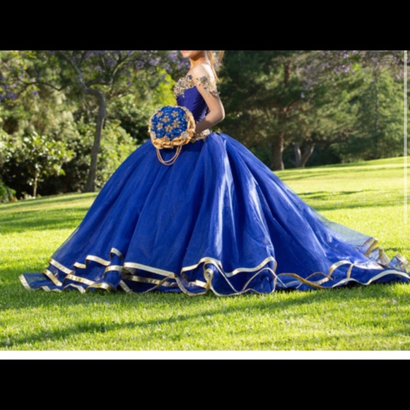 Ragazza Quinceañera dress - Picture 1 of 7
